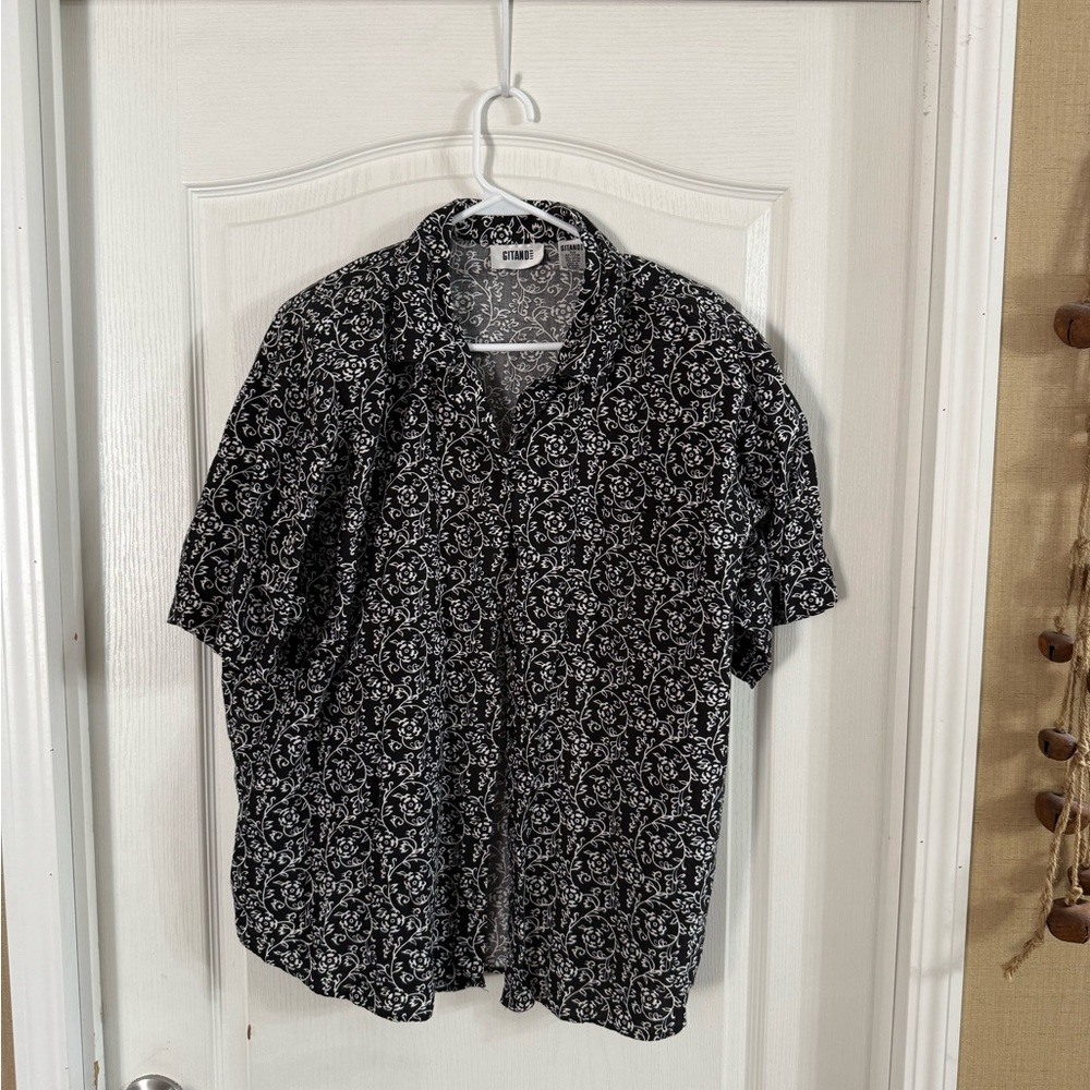 Gitano Women’s Black White Floral Shoulder Pads Button Up 22W. MH-190